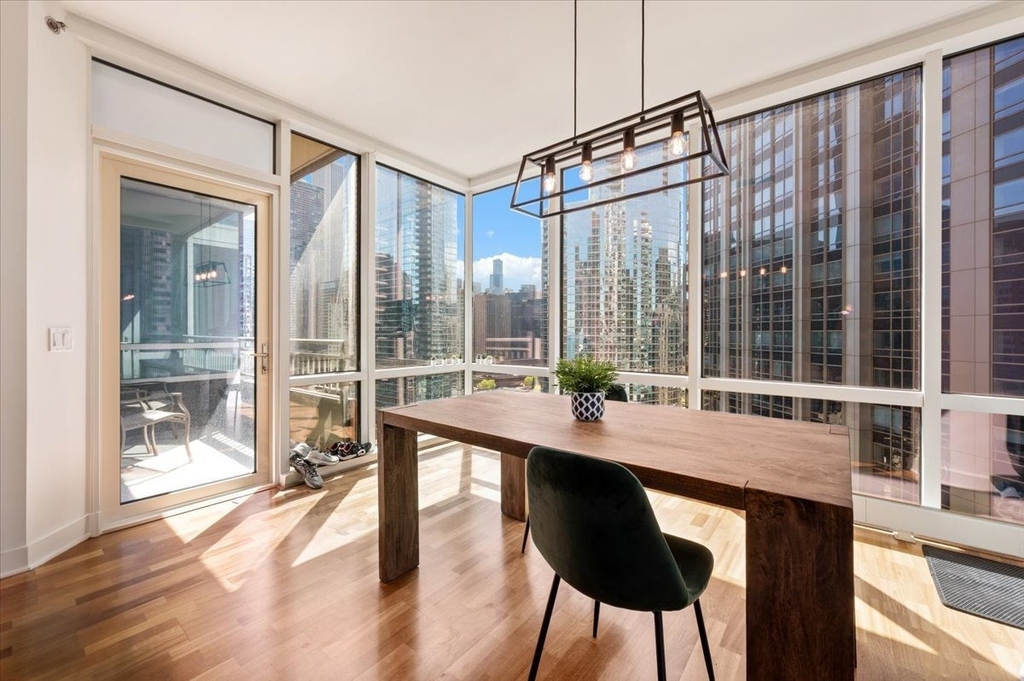 505 N Mcclurg Court - Photo 10