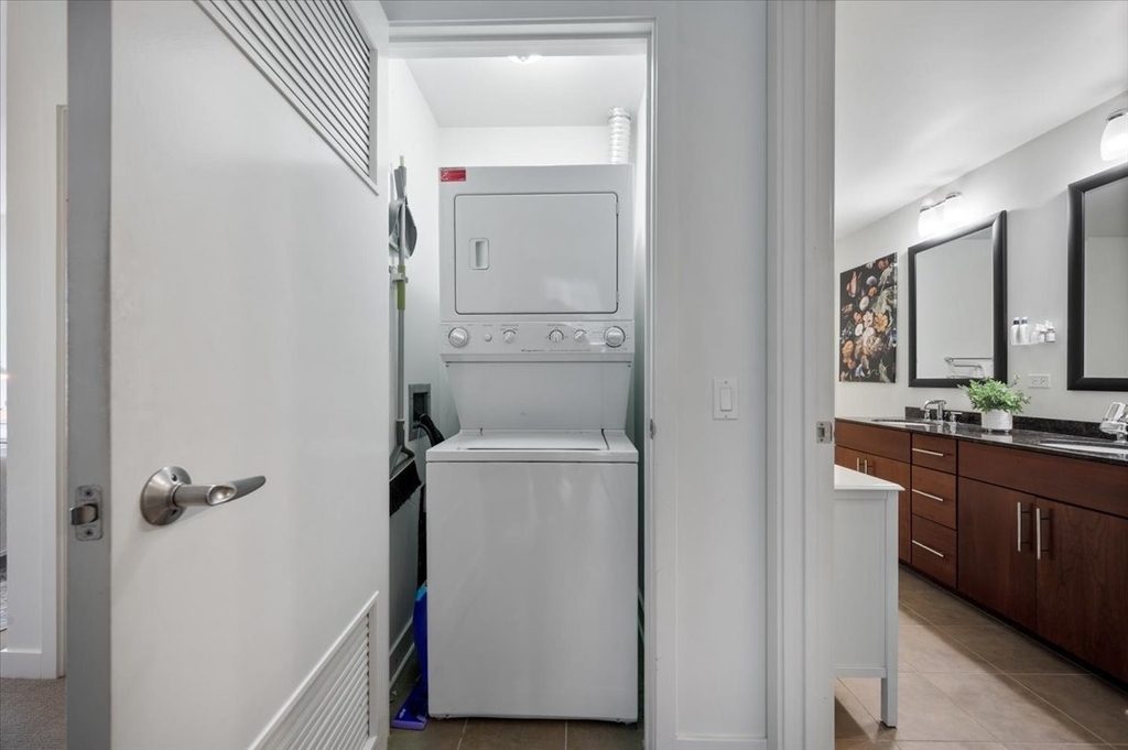 505 N Mcclurg Court - Photo 21