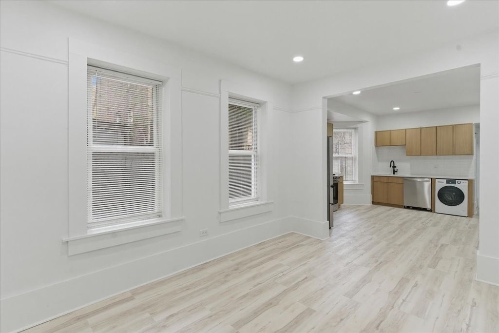 2607 W Haddon Avenue - Photo 3