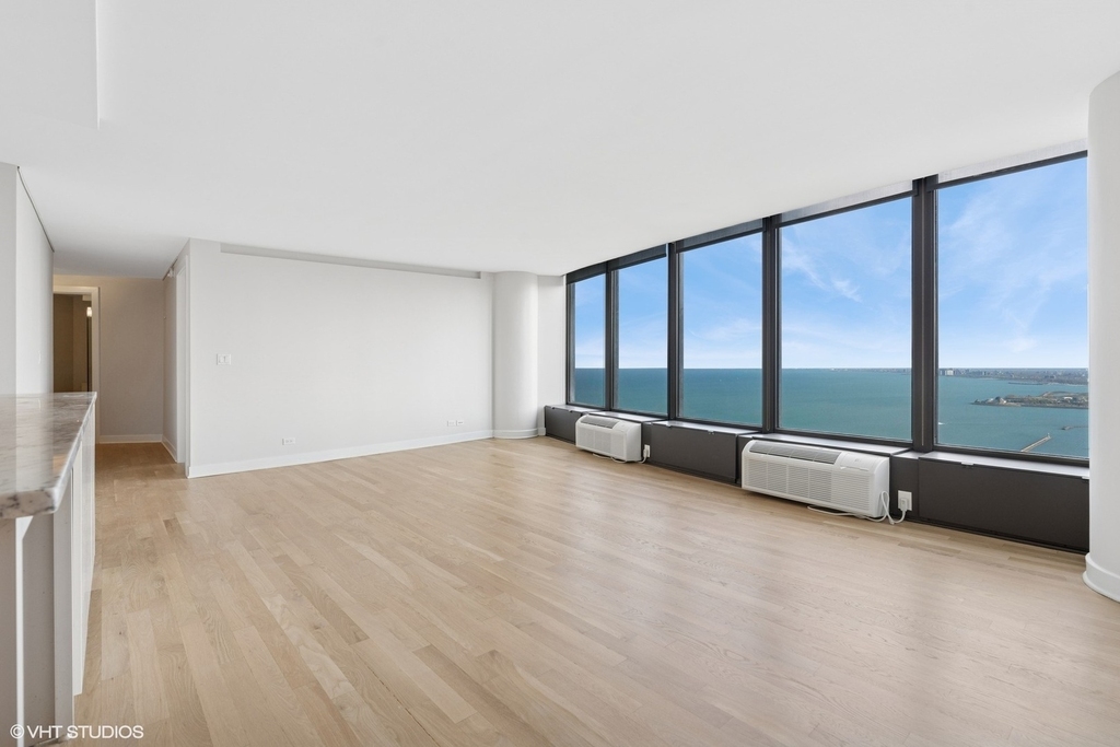 505 N Lake Shore Drive - Photo 2