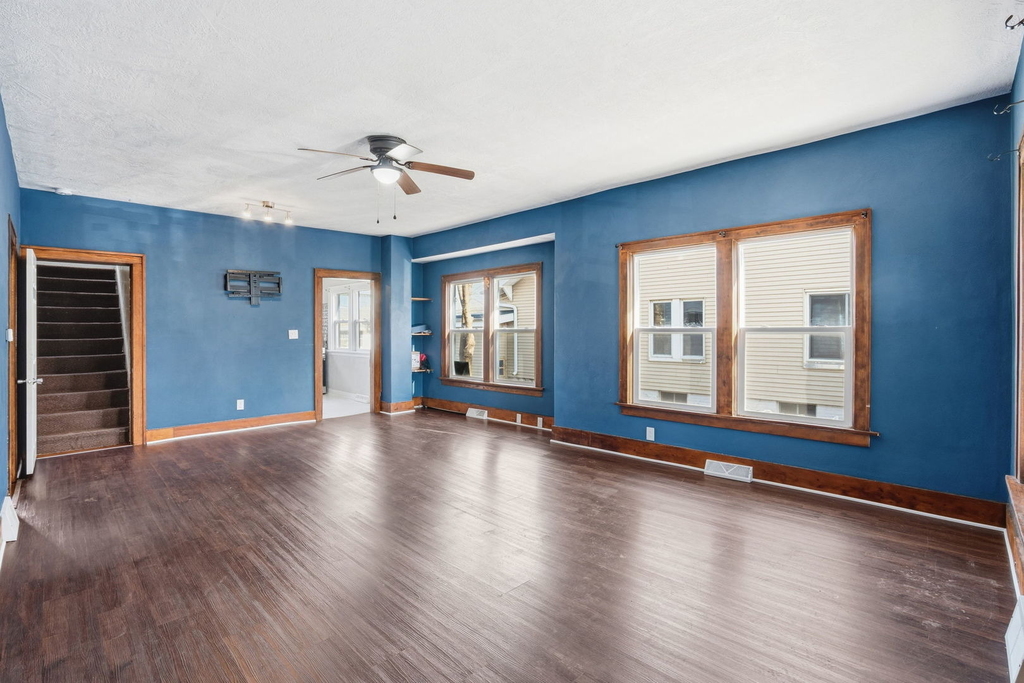 1117 19th Avenue - Photo 3