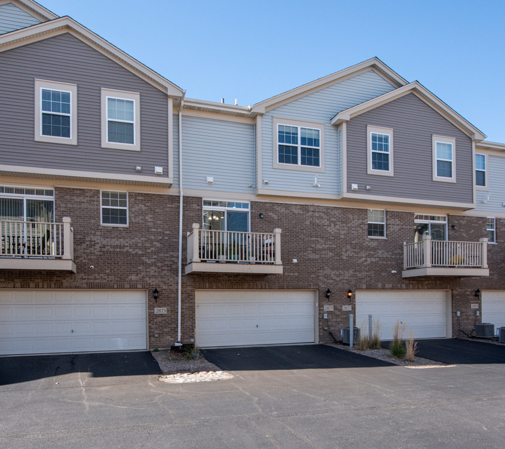 2875 Henley Lane - Photo 14