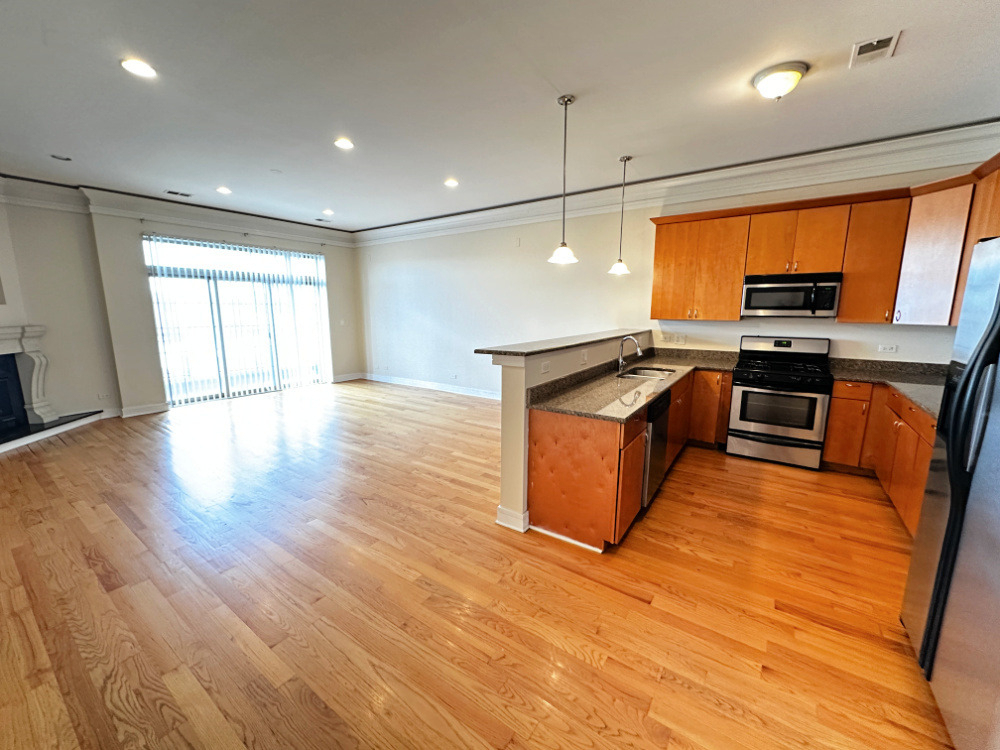 4518 N Kedzie Avenue - Photo 2