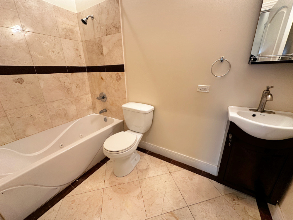 4518 N Kedzie Avenue - Photo 9