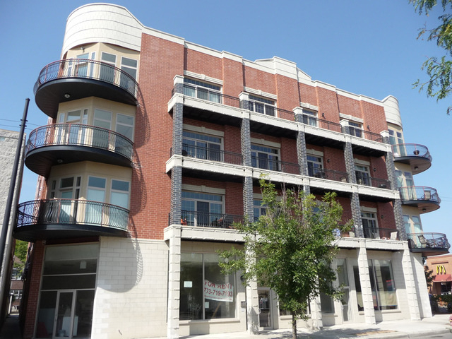 4518 N Kedzie Avenue - Photo 0