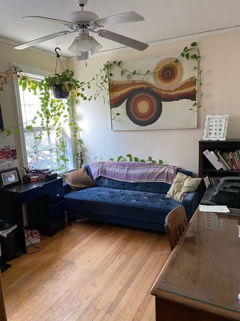 7522 N Hoyne Avenue - Photo 5