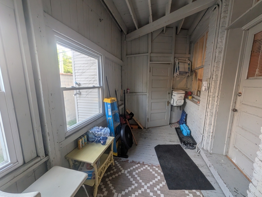 3815 N Wilton Avenue - Photo 26