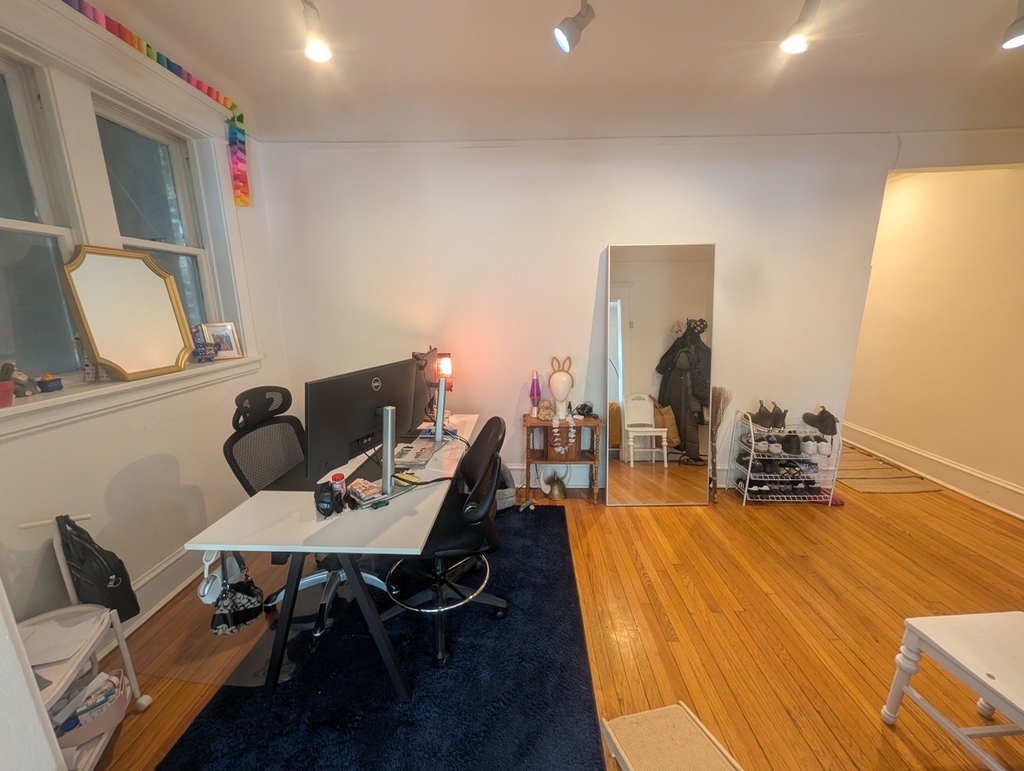 3815 N Wilton Avenue - Photo 6