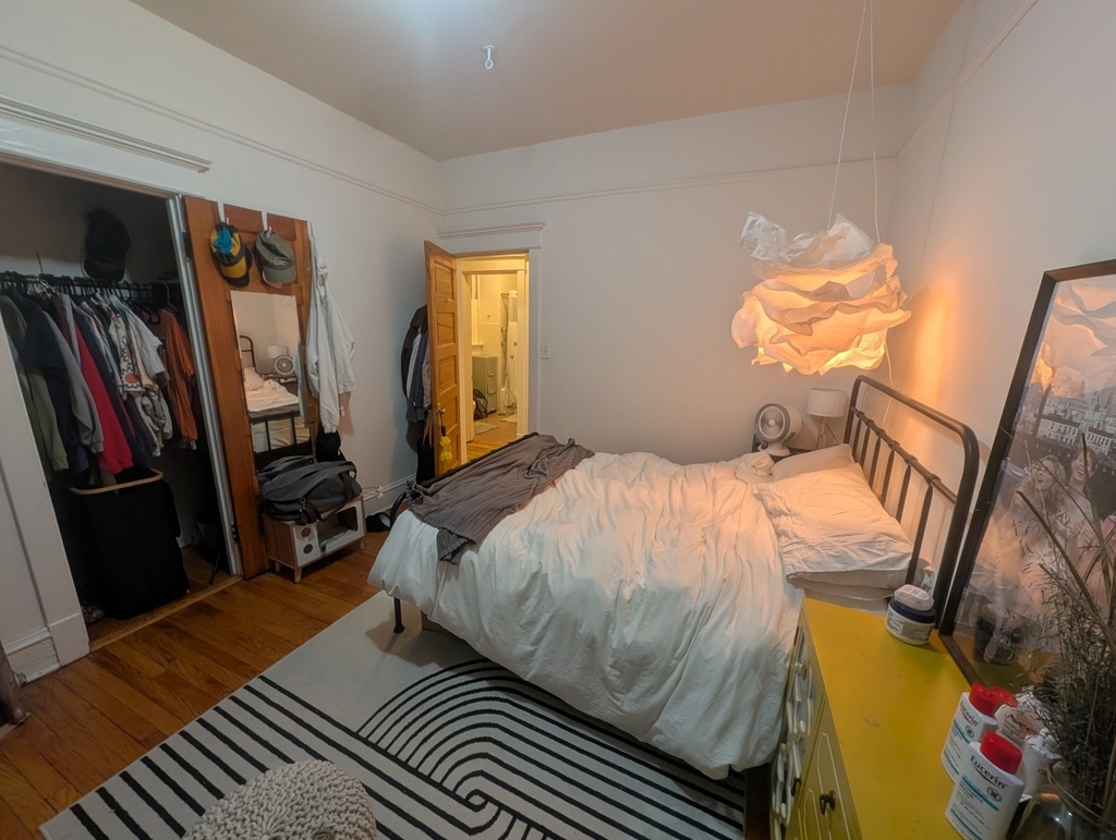 3815 N Wilton Avenue - Photo 11