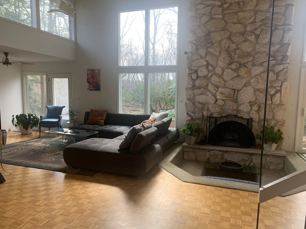 67 Lincolnshire Drive - Photo 3