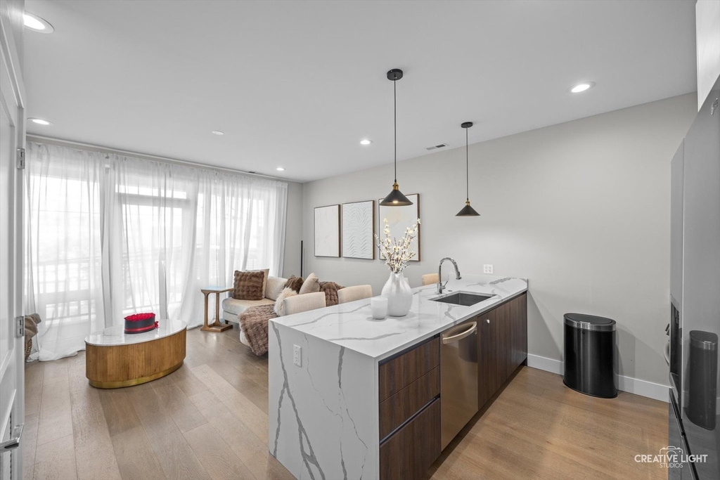 2342 W Adams Street - Photo 1