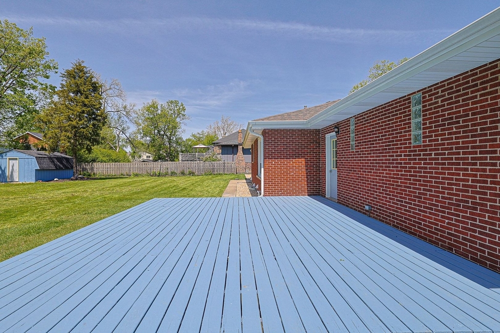 2232 Sprucewood Avenue - Photo 31