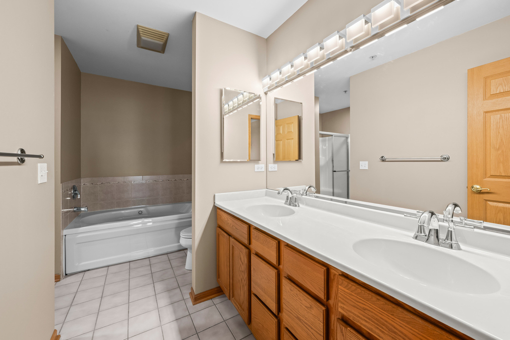 100 N Bokelman Street - Photo 14
