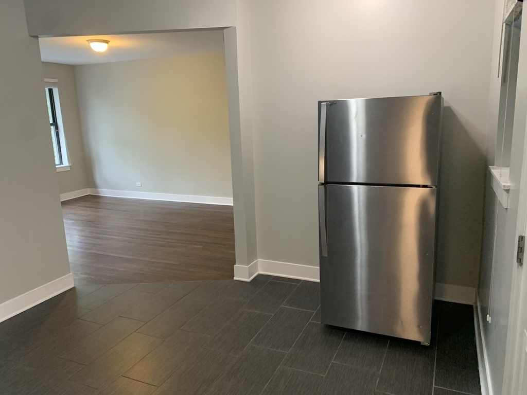 5513 S Everett Avenue - Photo 3