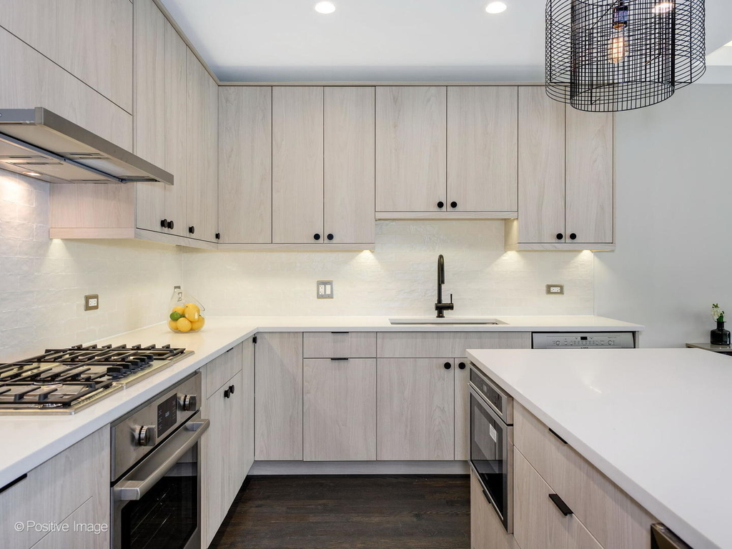 6911 N Western Avenue - Photo 24