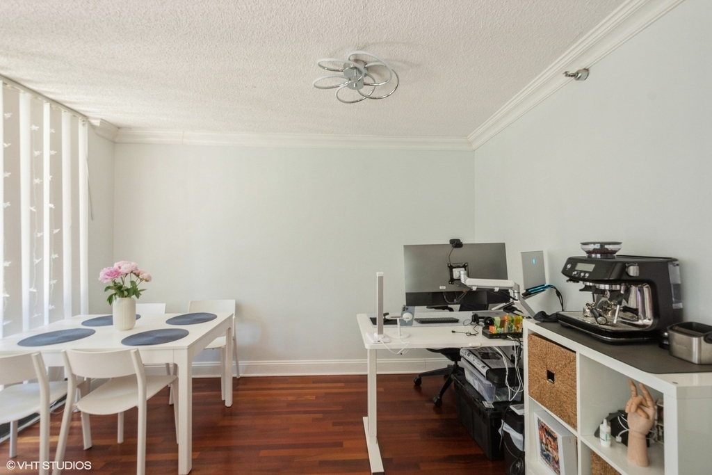 440 N Mcclurg Court - Photo 8