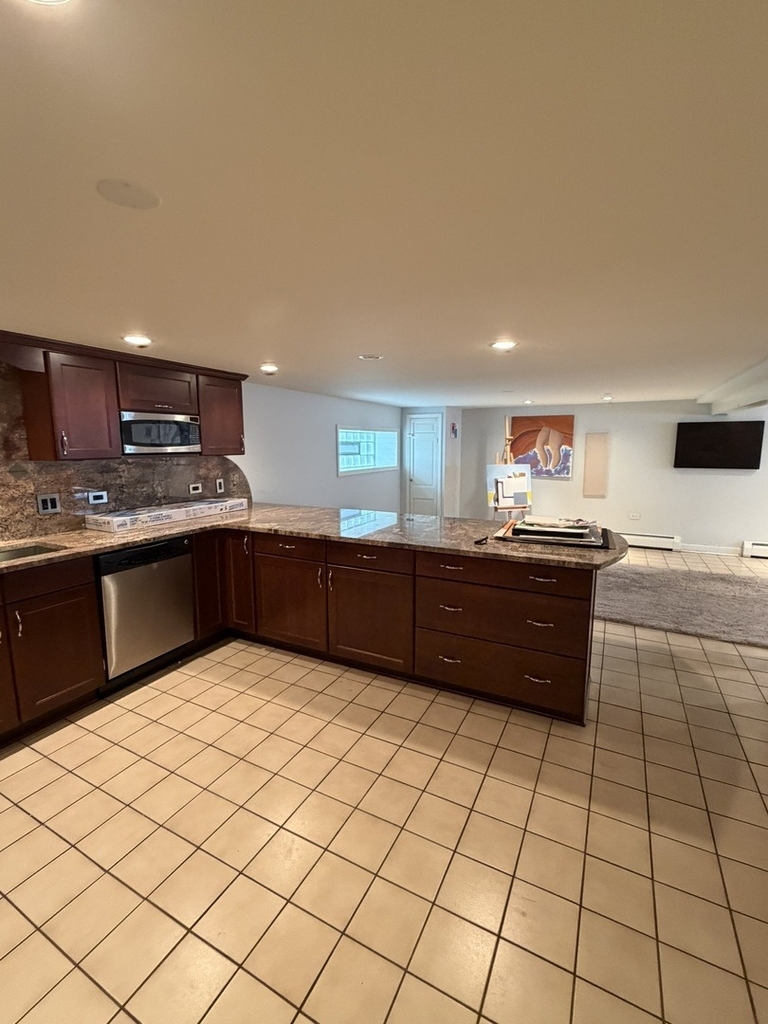 830 N Northwest Highway - Photo 2