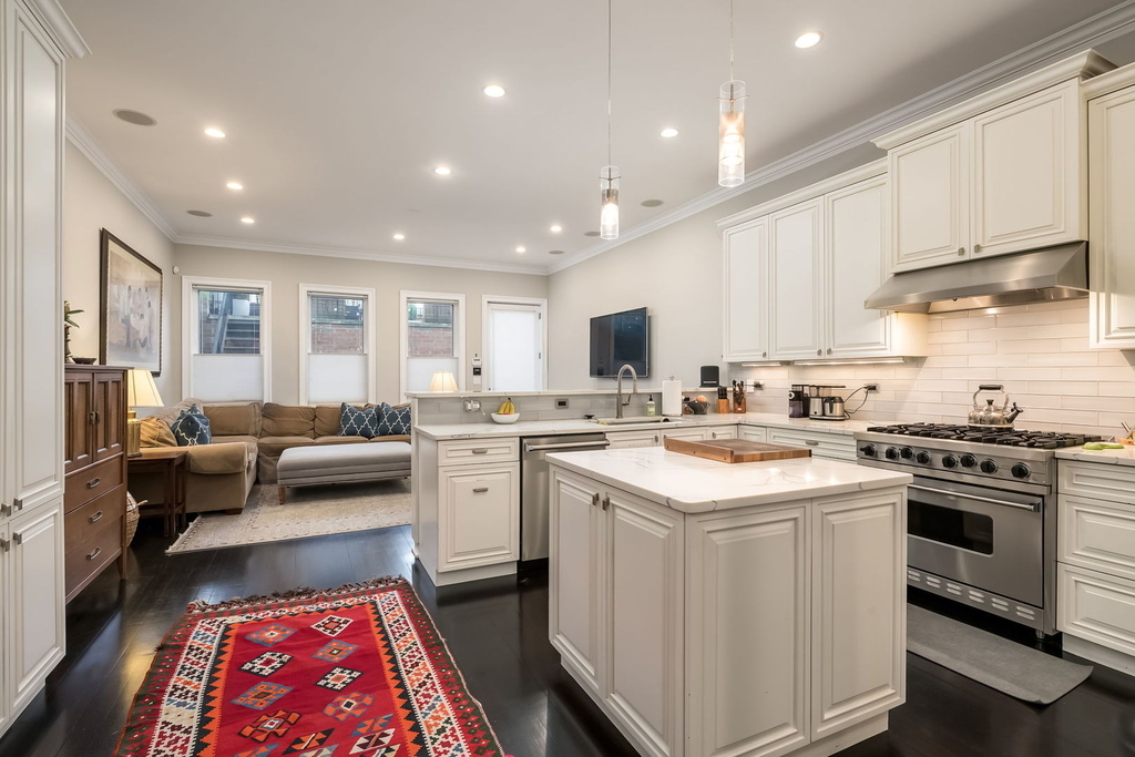 1633 N Wolcott Avenue - Photo 12