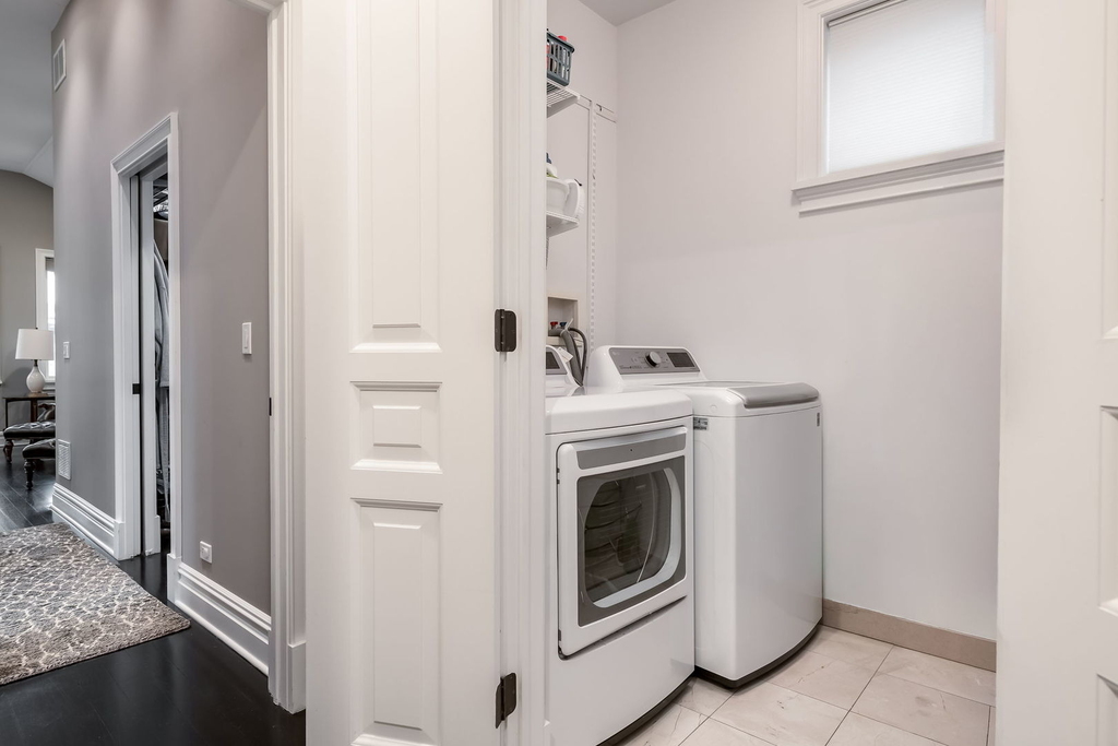 1633 N Wolcott Avenue - Photo 26
