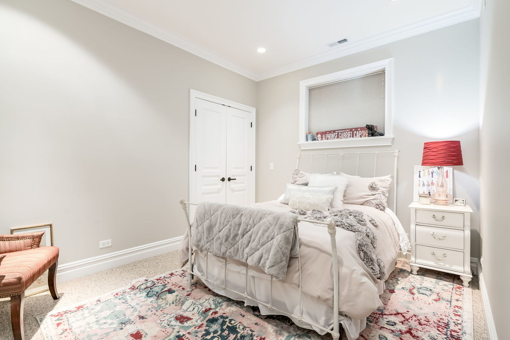 1633 N Wolcott Avenue - Photo 31