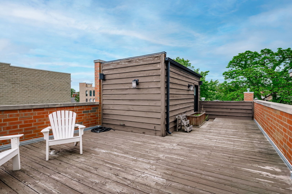 1633 N Wolcott Avenue - Photo 38