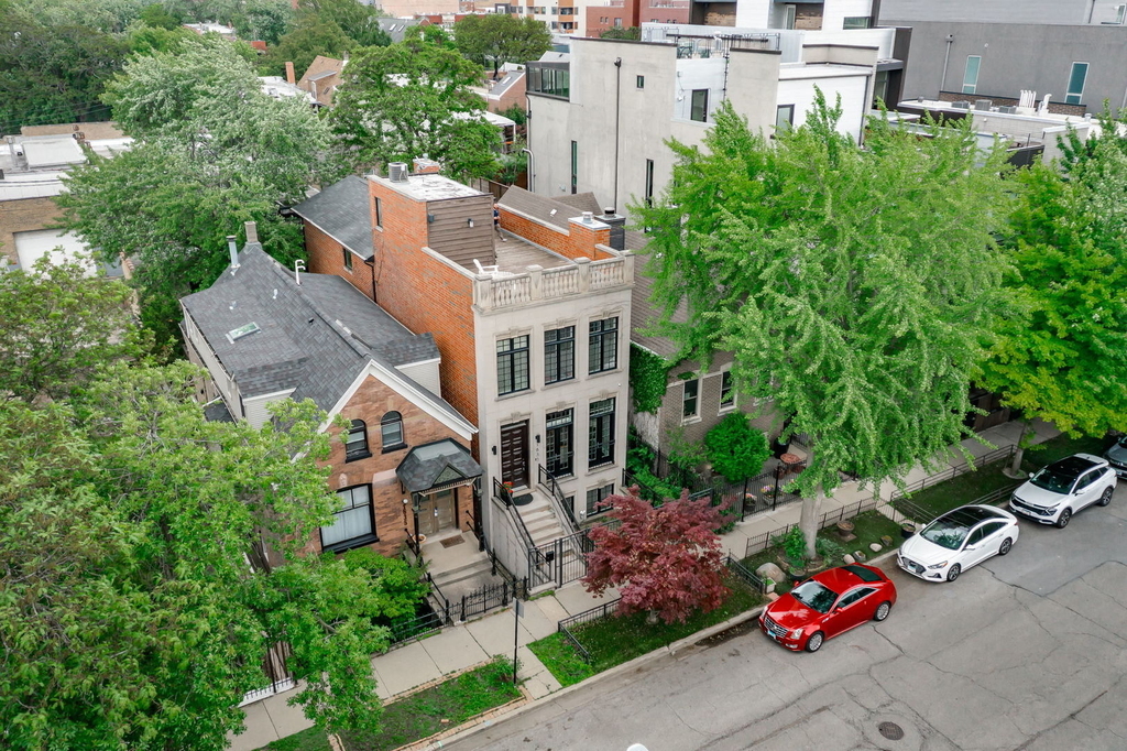 1633 N Wolcott Avenue - Photo 4