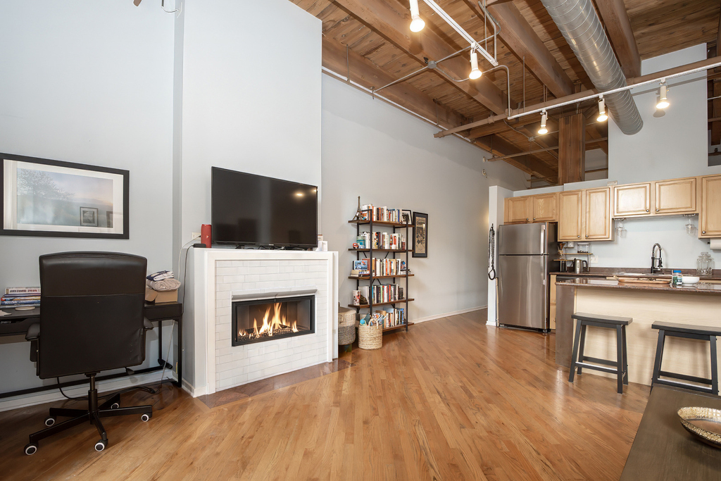 500 S Clinton Street - Photo 9
