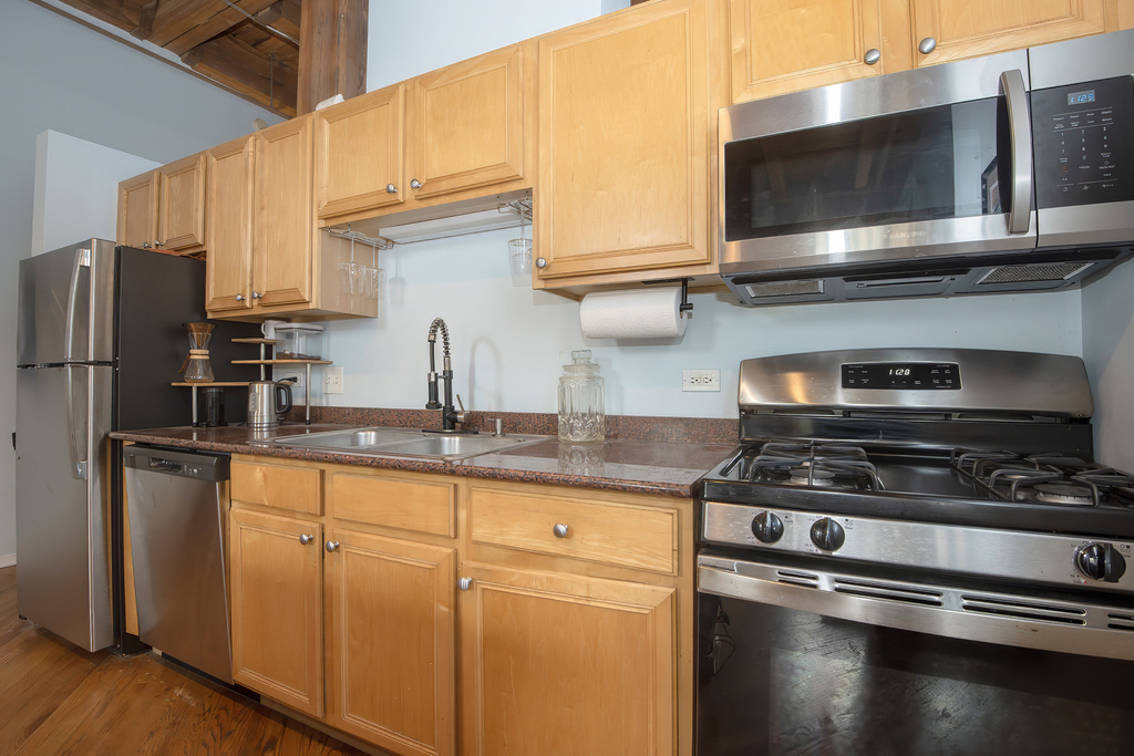 500 S Clinton Street - Photo 7