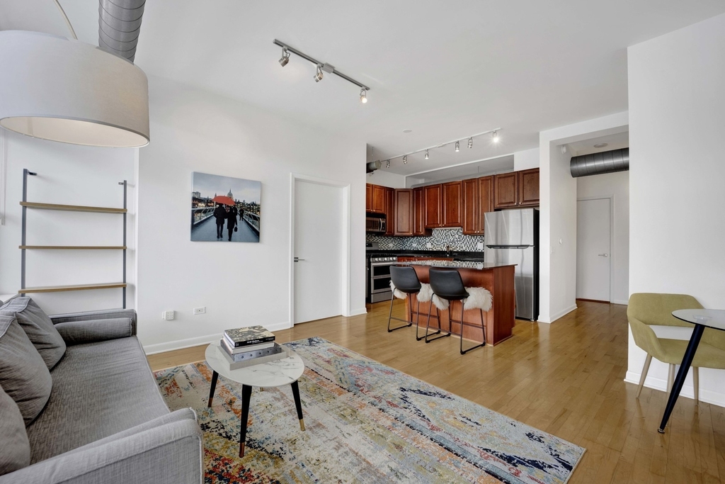 1200 W Monroe Street - Photo 2