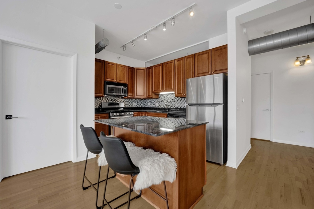 1200 W Monroe Street - Photo 8