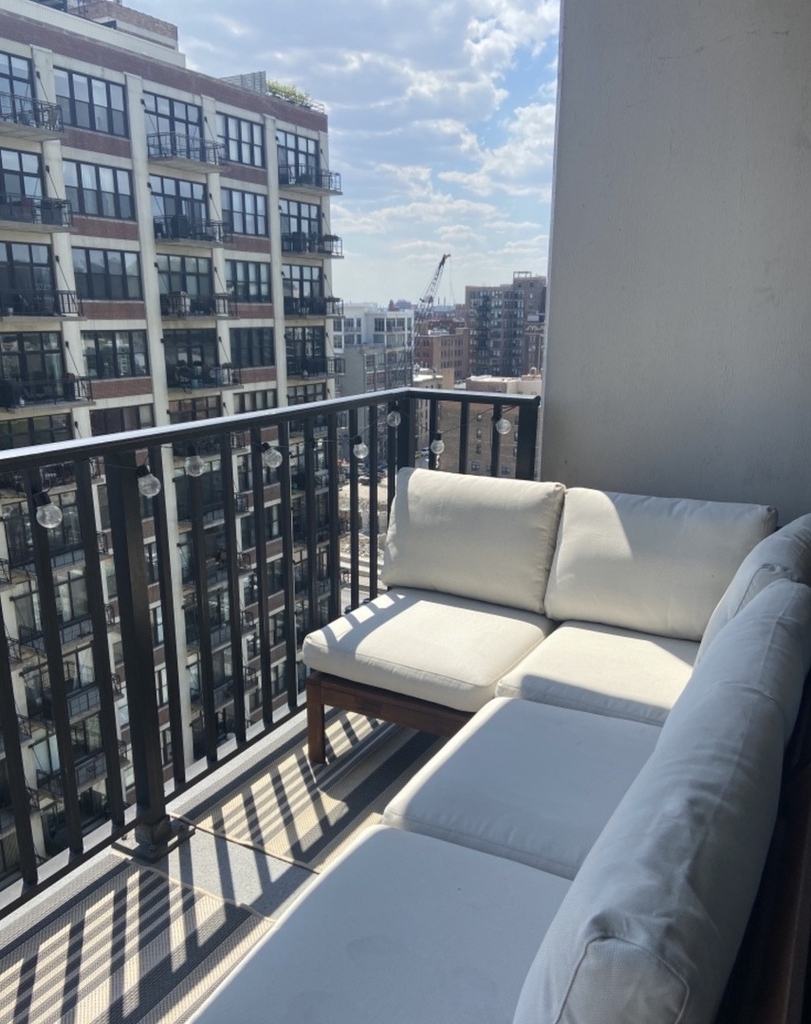 210 S Desplaines Street - Photo 12