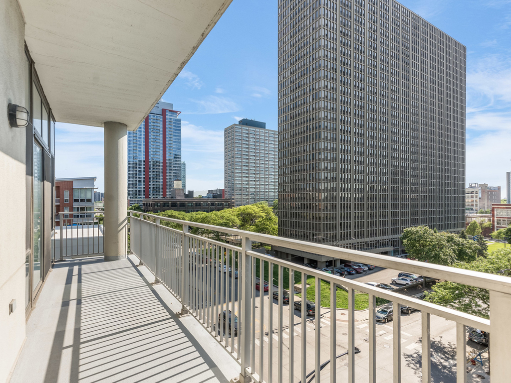 212 E Cullerton Street - Photo 9