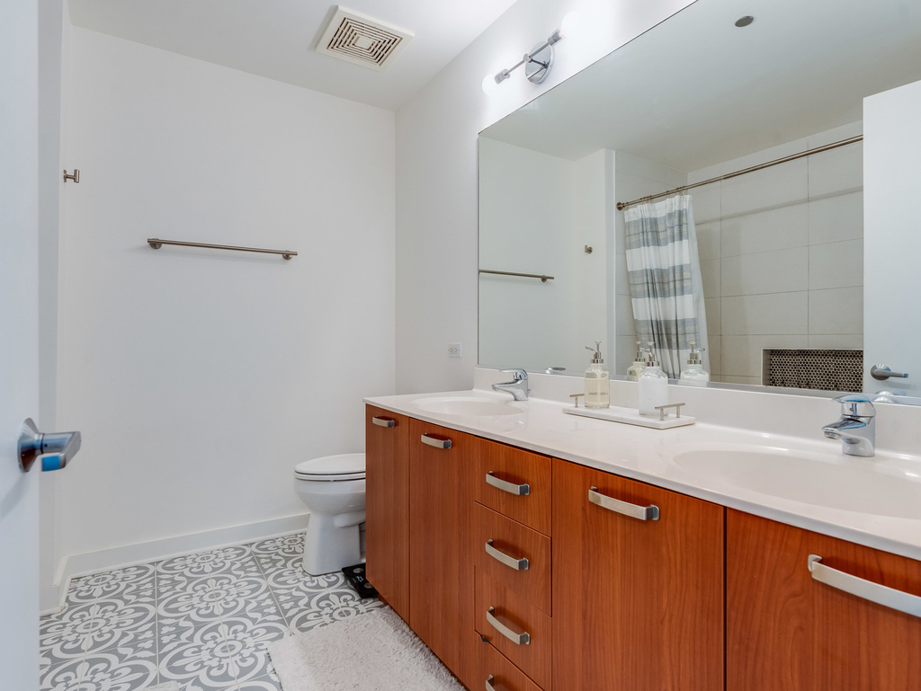 212 E Cullerton Street - Photo 16