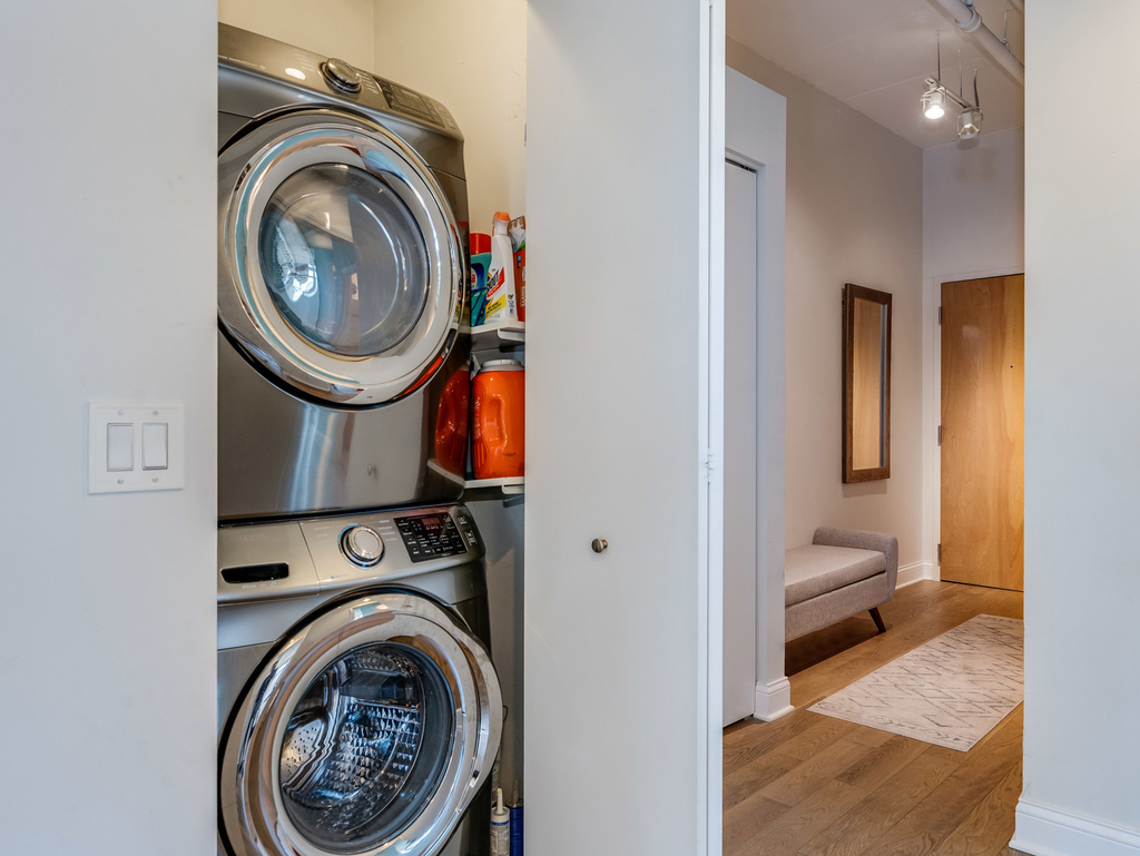 212 E Cullerton Street - Photo 17