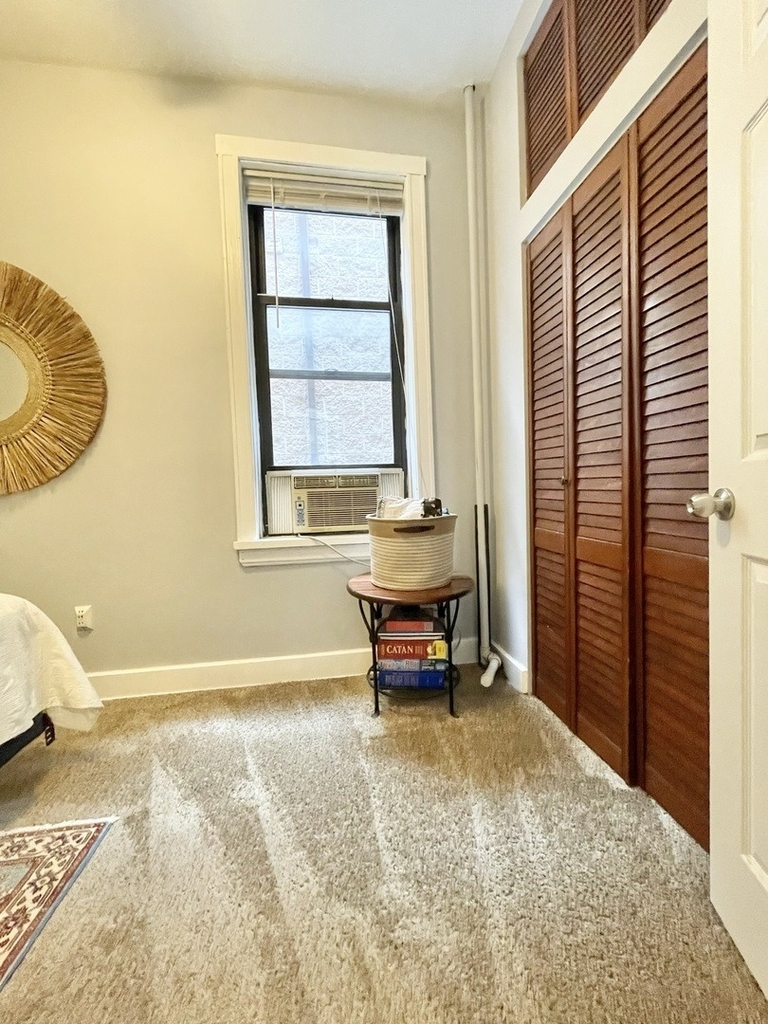 1931 N Hoyne Avenue - Photo 17