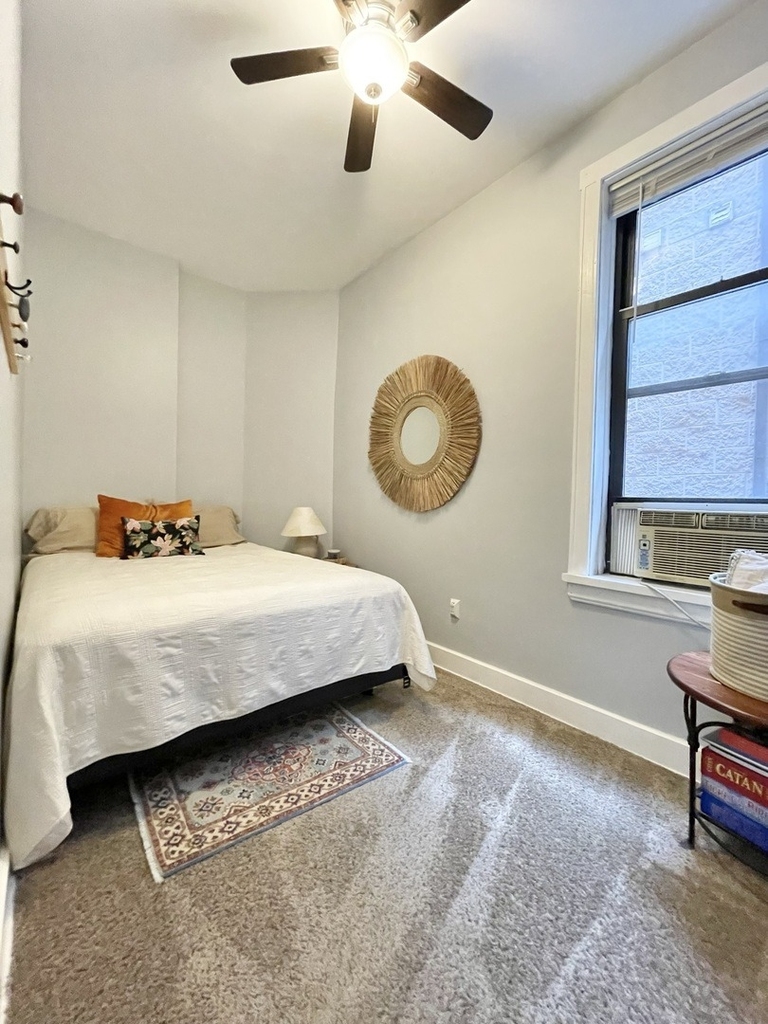 1931 N Hoyne Avenue - Photo 16