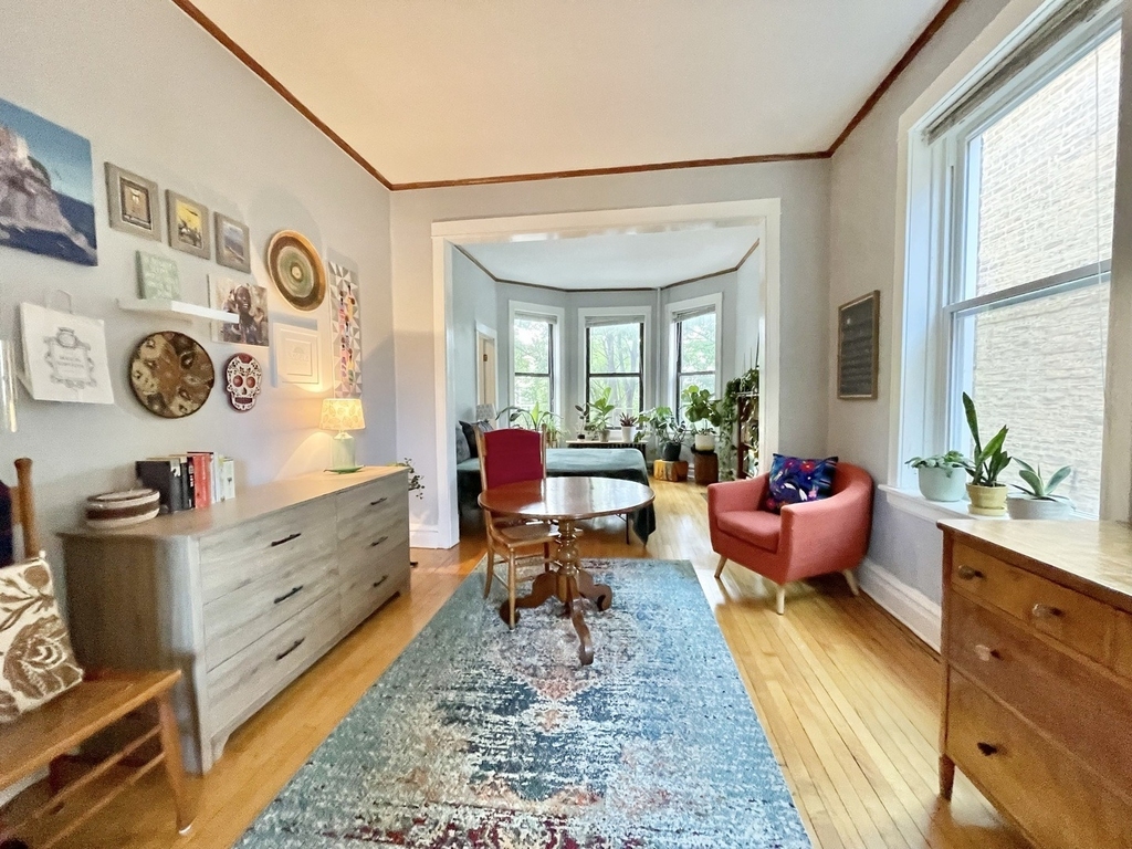 1931 N Hoyne Avenue - Photo 7