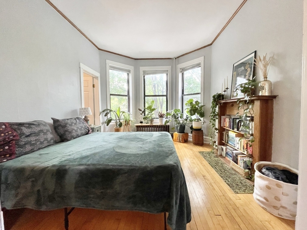 1931 N Hoyne Avenue - Photo 8