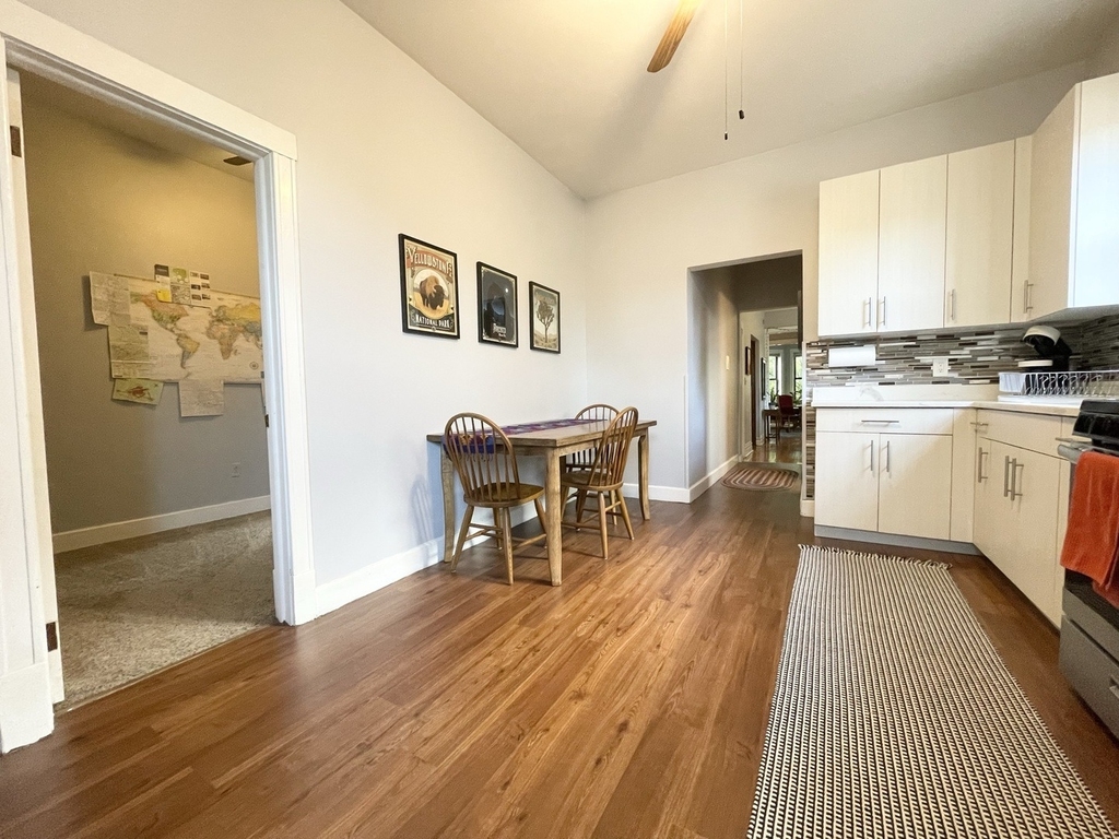 1931 N Hoyne Avenue - Photo 4