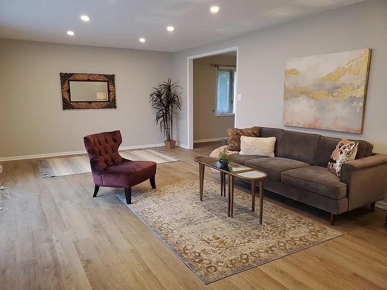 21015 London Drive - Photo 1