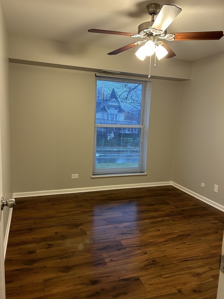207 W Park Avenue - Photo 7