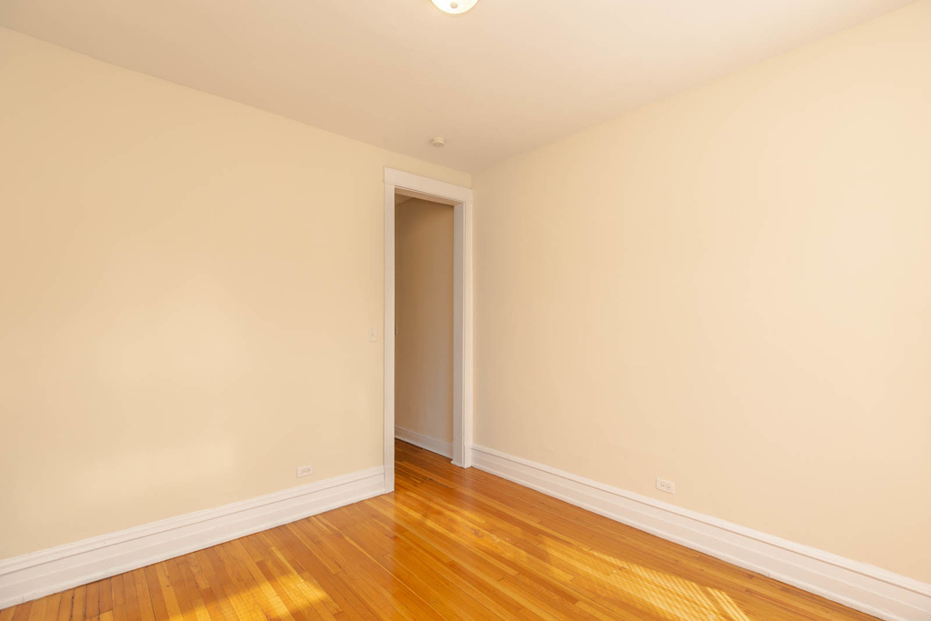 4613 N Ashland Avenue - Photo 5