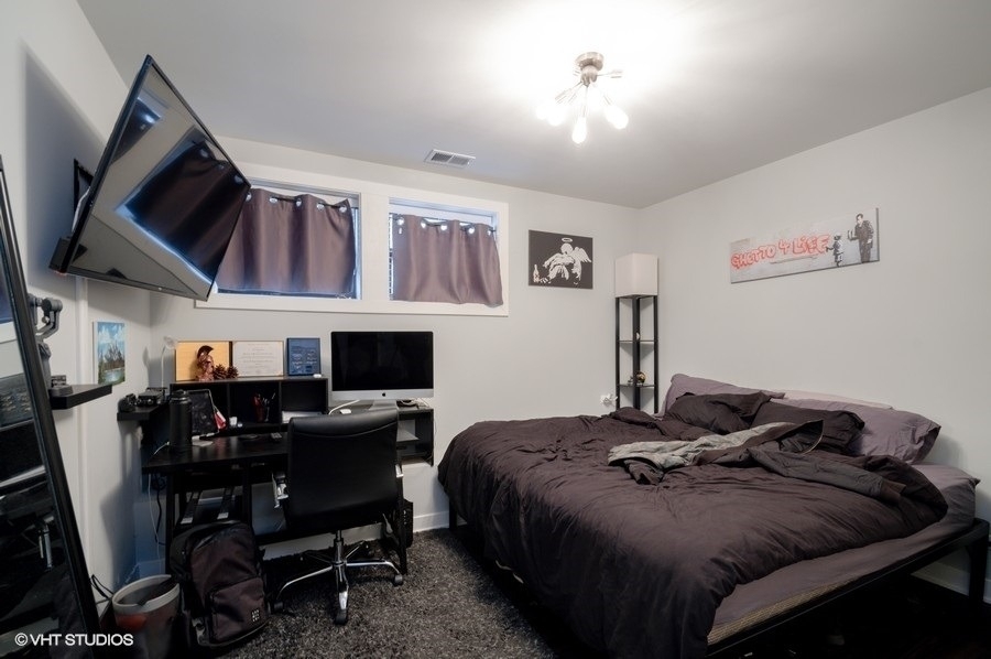 1201 W Addison Street - Photo 4