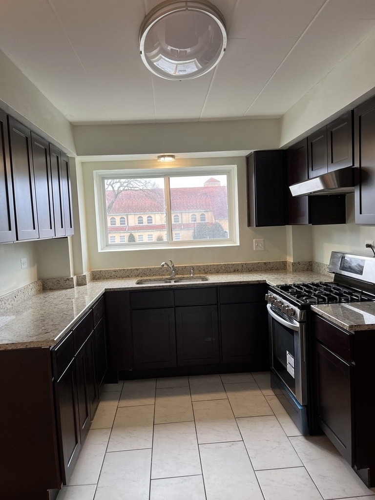 2640 Flossmoor Road - Photo 4