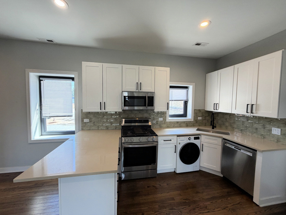 5209 N Milwaukee Avenue - Photo 7