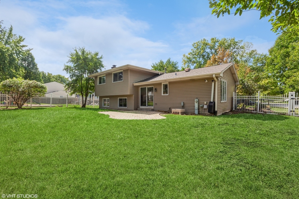 98 Quail Hollow Court - Photo 16
