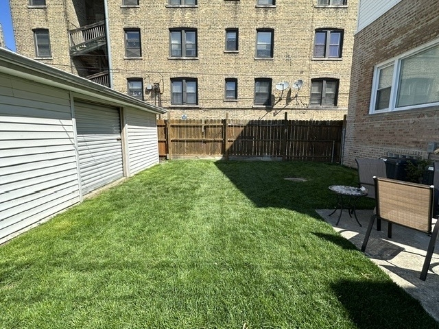 5144 N Avers Avenue - Photo 24