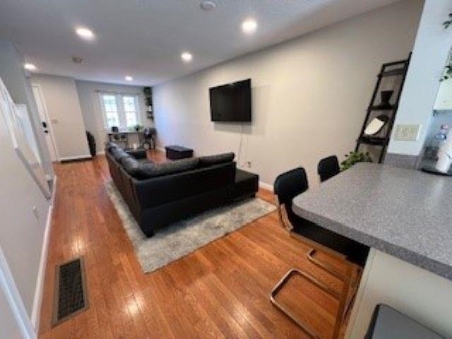 517 Fox Hollow - Photo 1