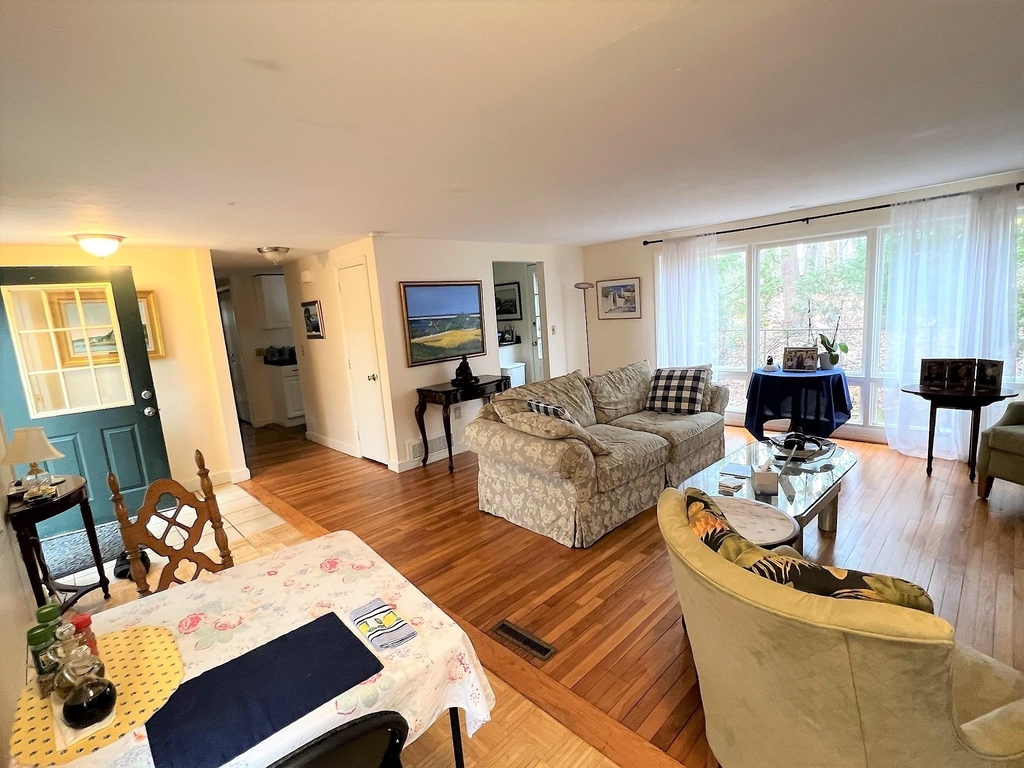57 Walton - Photo 5