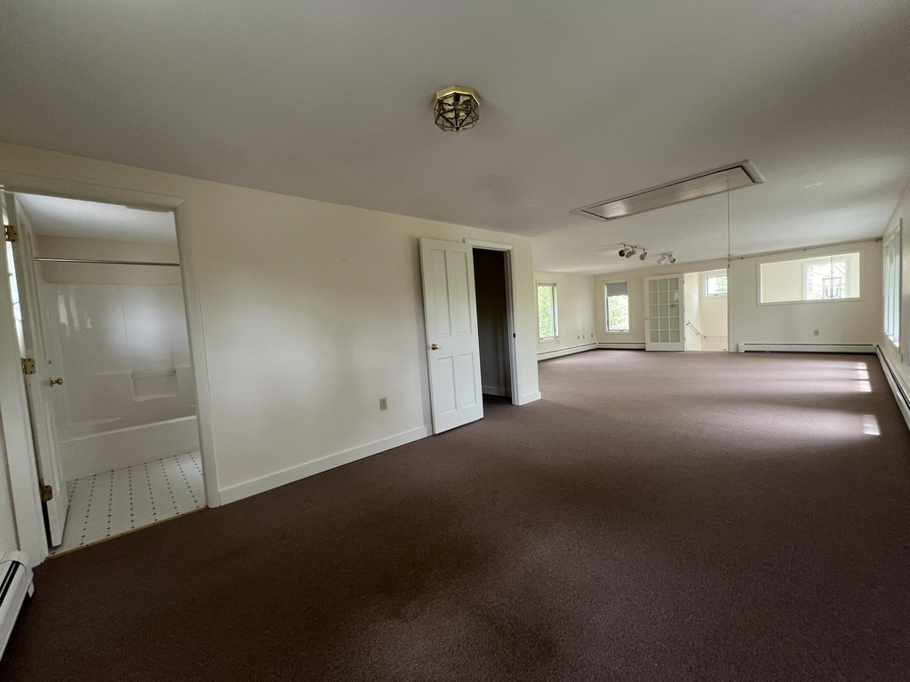 57 Walton - Photo 12